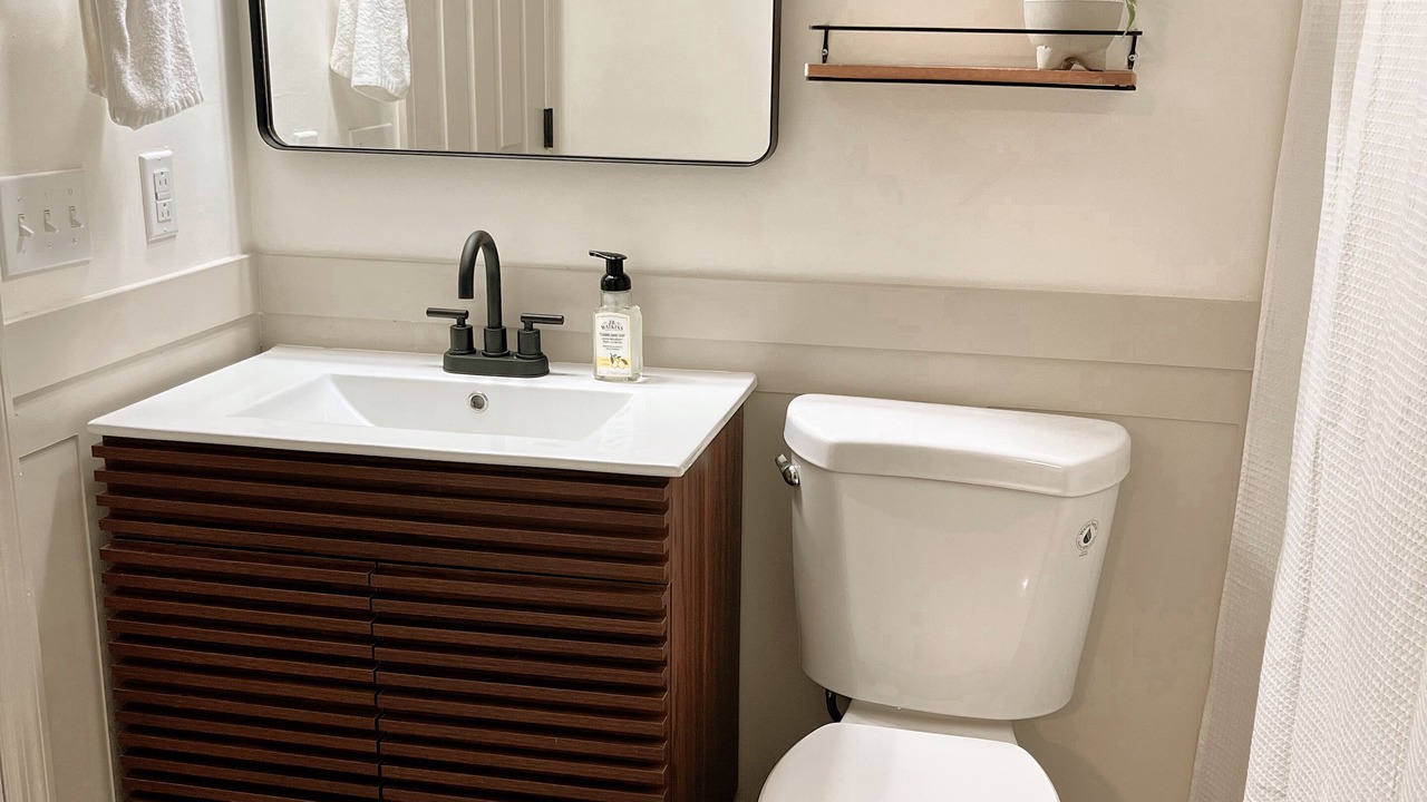 Photo of Bathroom in West Ashley