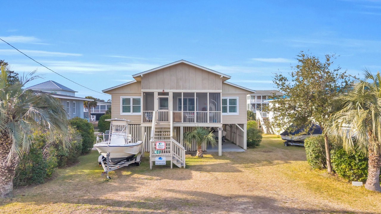 Photo of Outdoor in Litchfield by the Sea