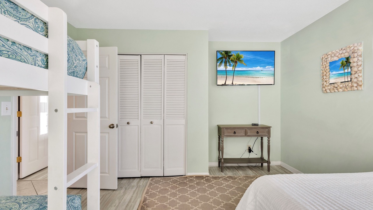 Photo of Bathroom in Harbour Town