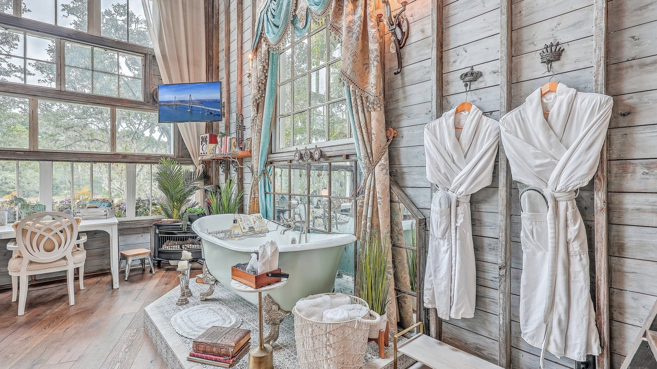 Photo of Bathroom in Wadmalaw Island