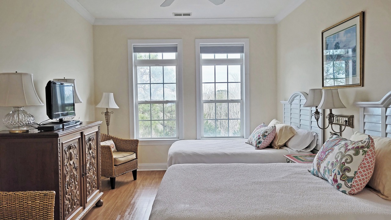 Photo of Bedroom in North Litchfield Beach