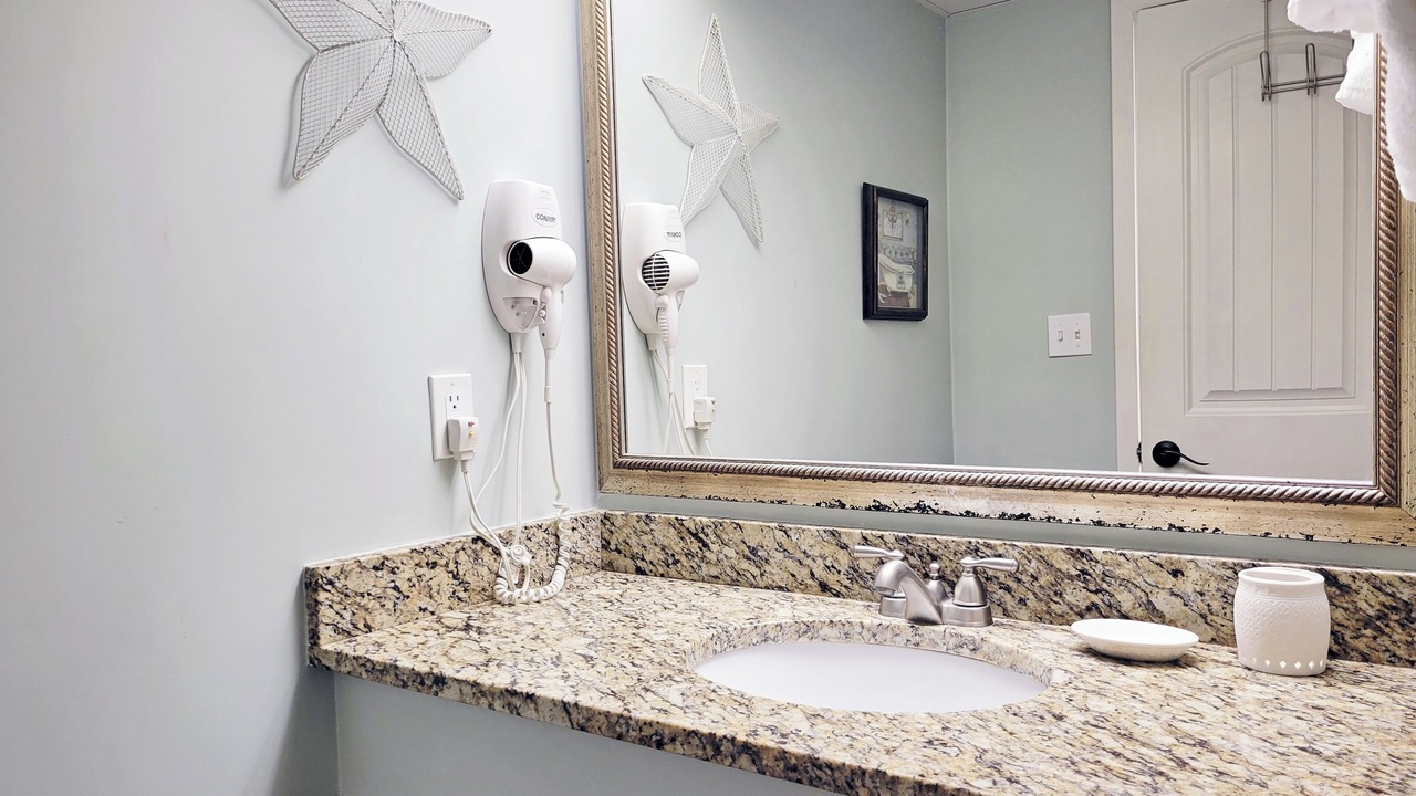 Photo of Bathroom in Litchfield by the Sea