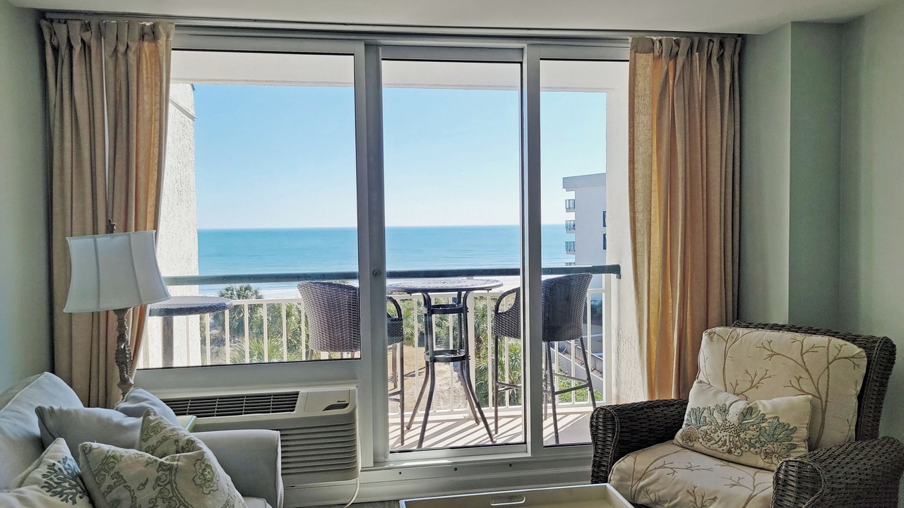 Photo of Livingroom in Litchfield by the Sea