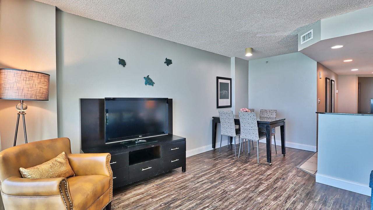 Photo of Livingroom in Downtown Myrtle Beach