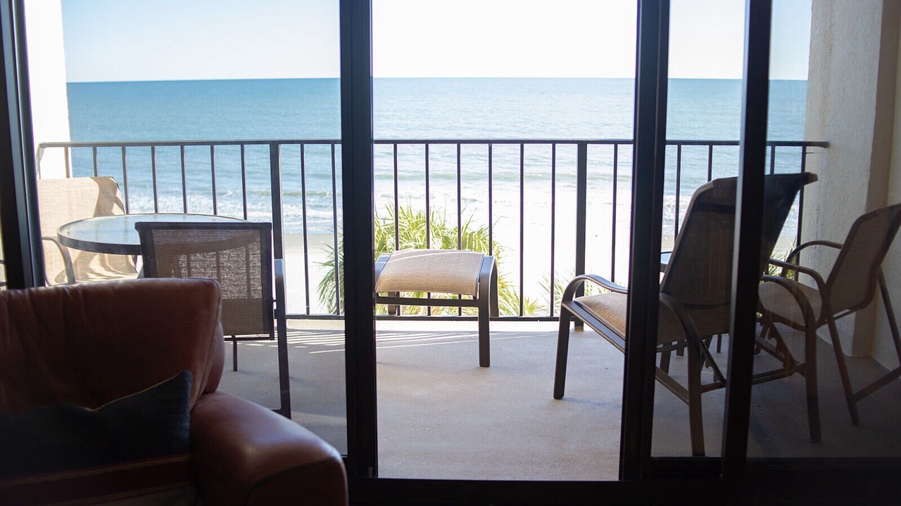 Photo of Patio Balcony in Arcadian Shores