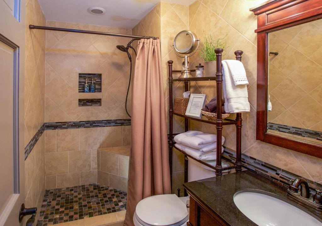 Photo of Bathroom in Charleston Historic District