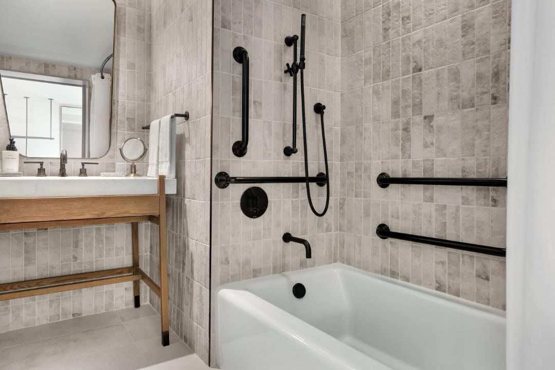 Photo of Bathroom in Cannonborough Elliotborough