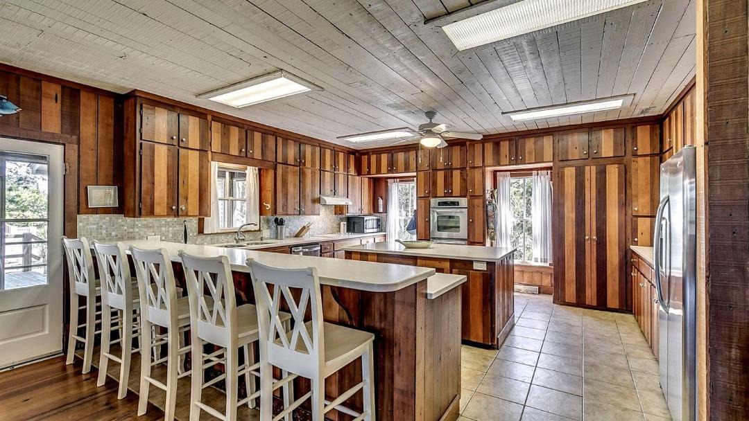 Photo of Kitchen in Debordieu Colony