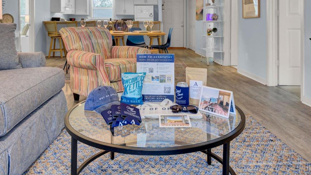 Photo of Livingroom in Sullivan's Island