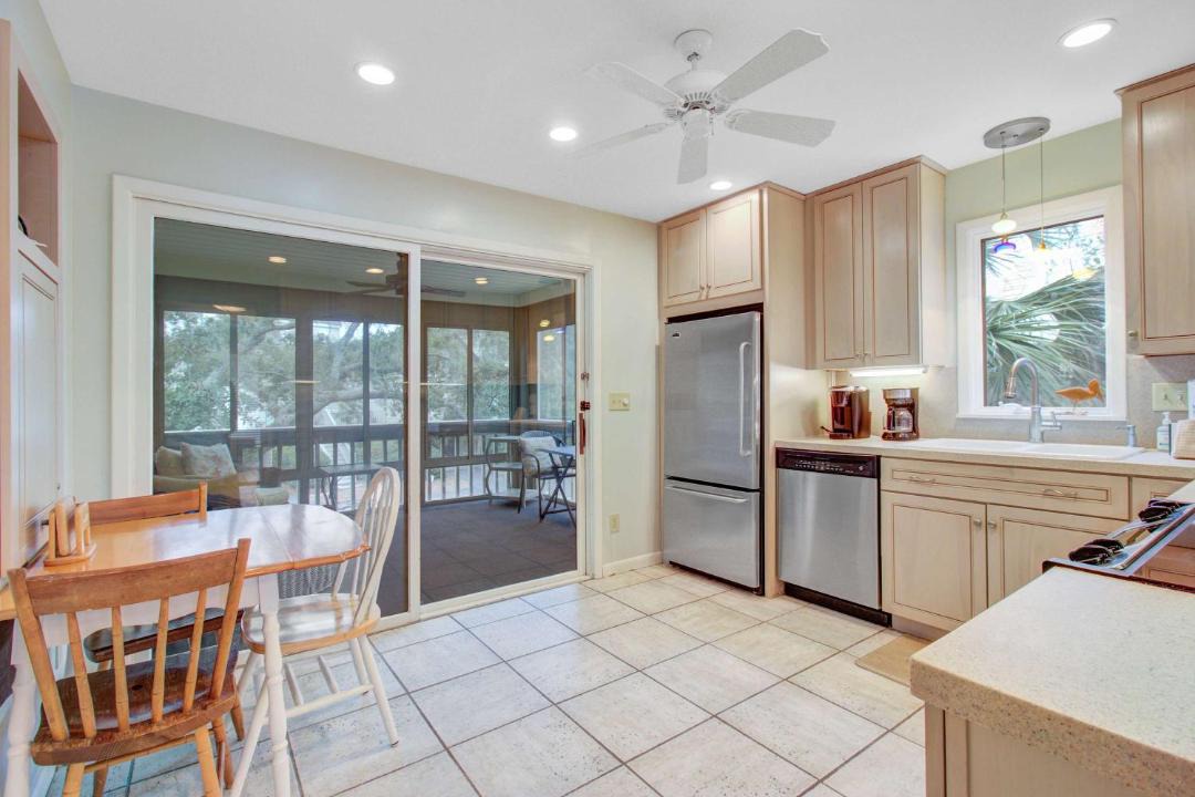 Photo of Kitchen in Spinnaker Beachhouses