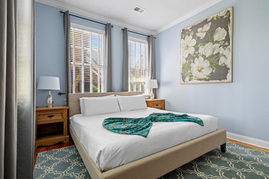 Photo of Bedroom in Downtown Charleston