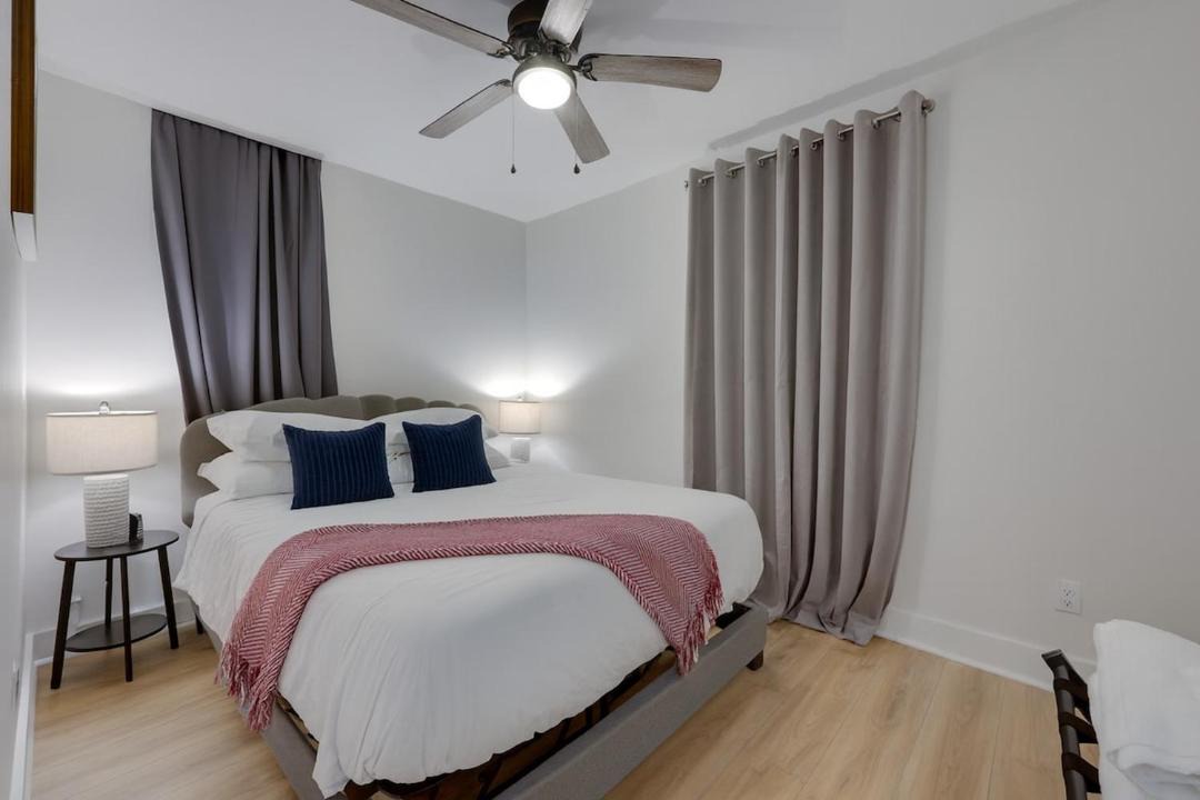 Photo of Bedroom in State Park