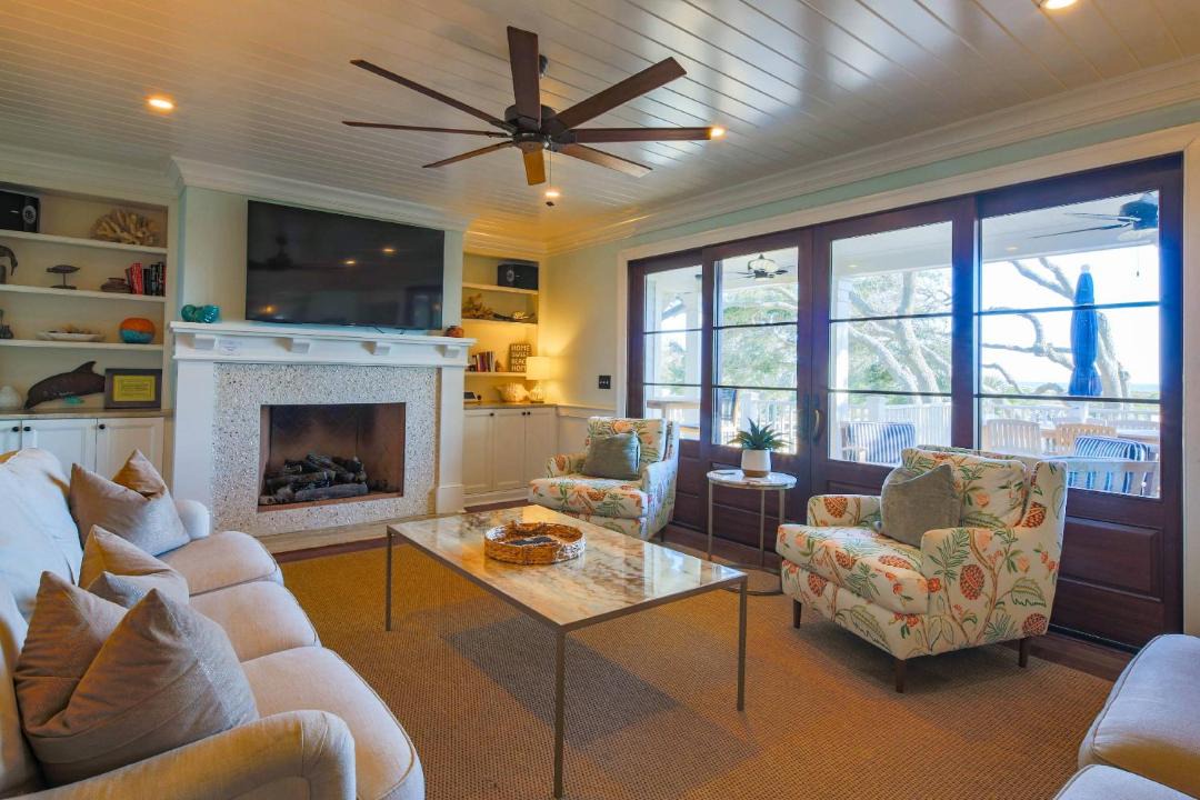 Photo of Livingroom in Isle of Palms