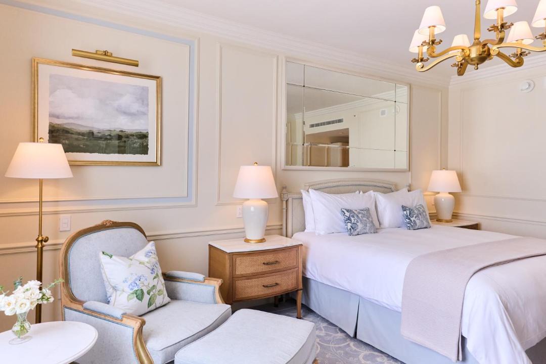 Photo of Bedroom in Charleston Historic District