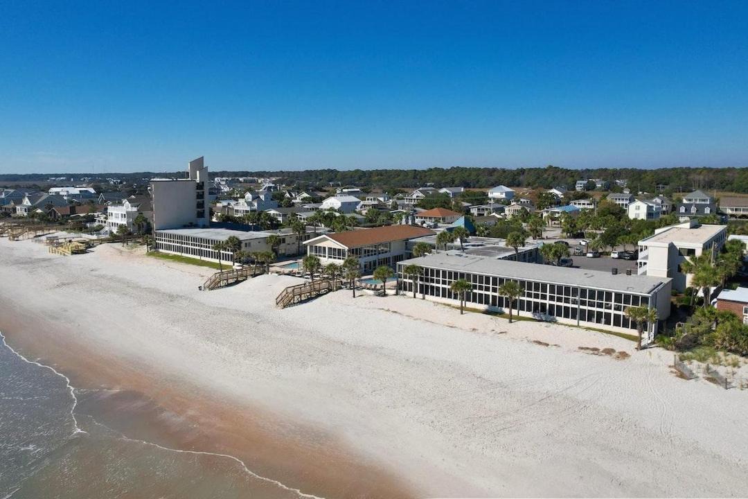 Photo of Others in Litchfield by the Sea