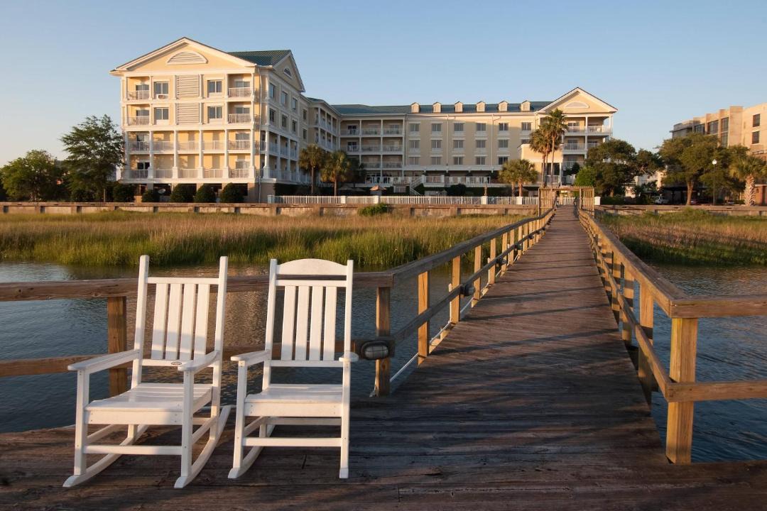 Photo of Others in Downtown Charleston