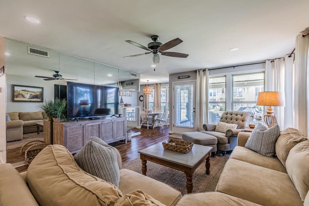 Photo of Livingroom in Saint Helena Island