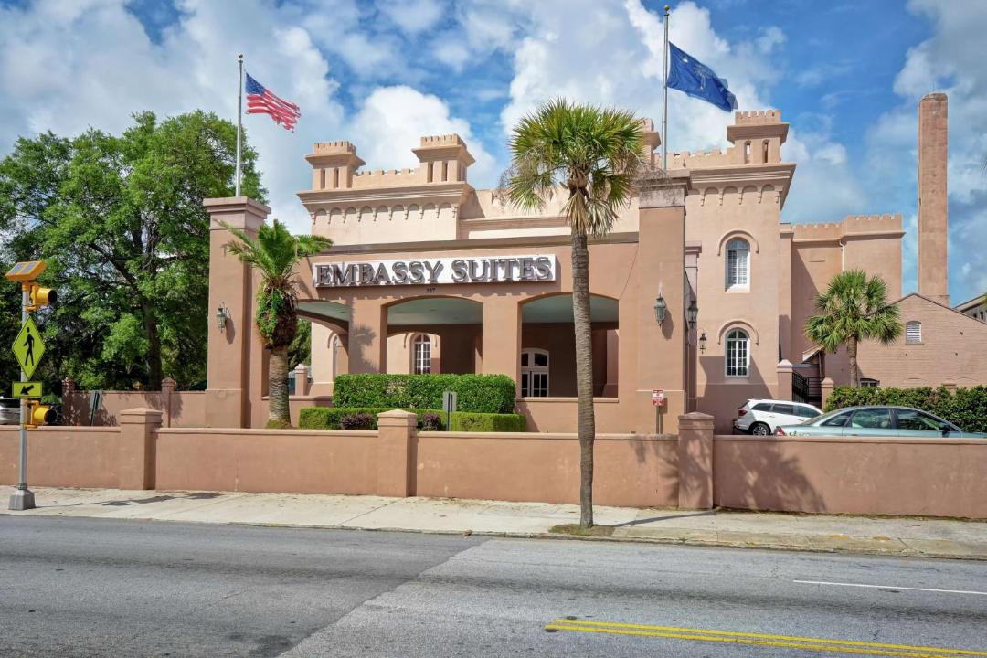 Photo of Others in Downtown Charleston