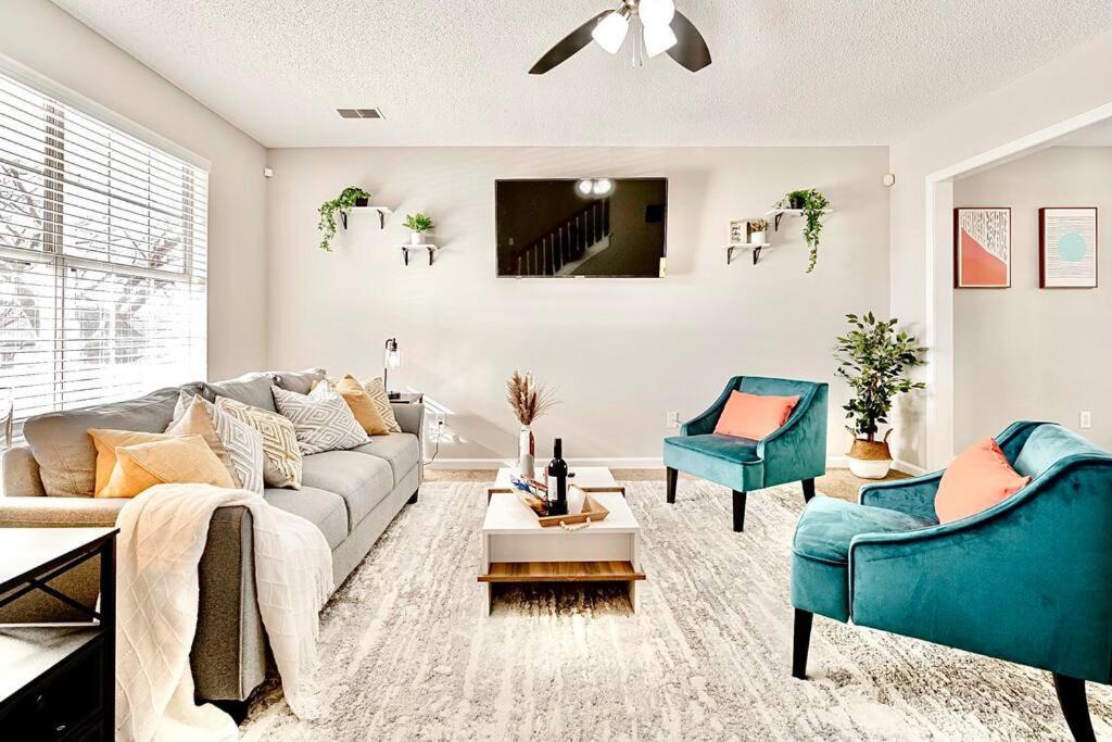 Photo of Livingroom in Huntcliff