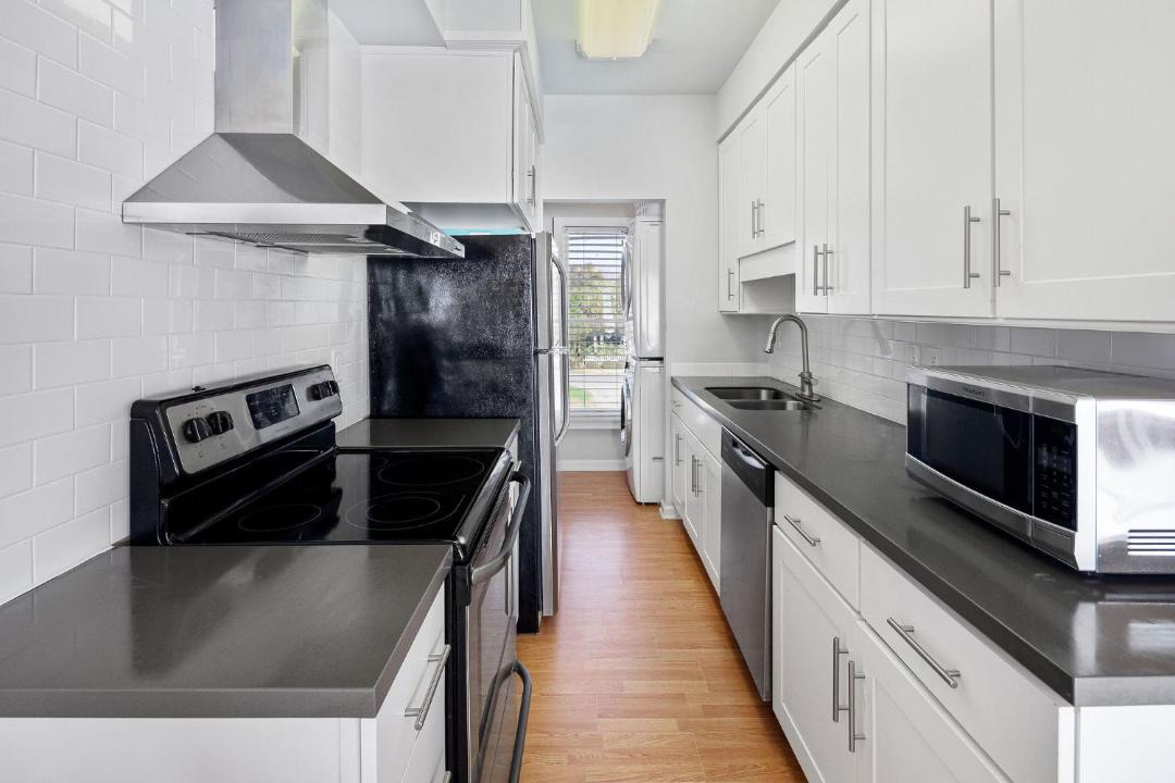 Photo of Kitchen in Sullivan's Island