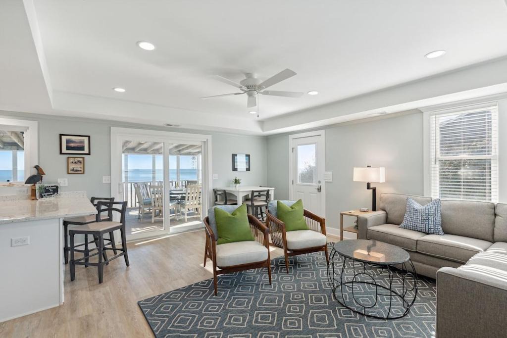 Photo of Livingroom in Folly Beach