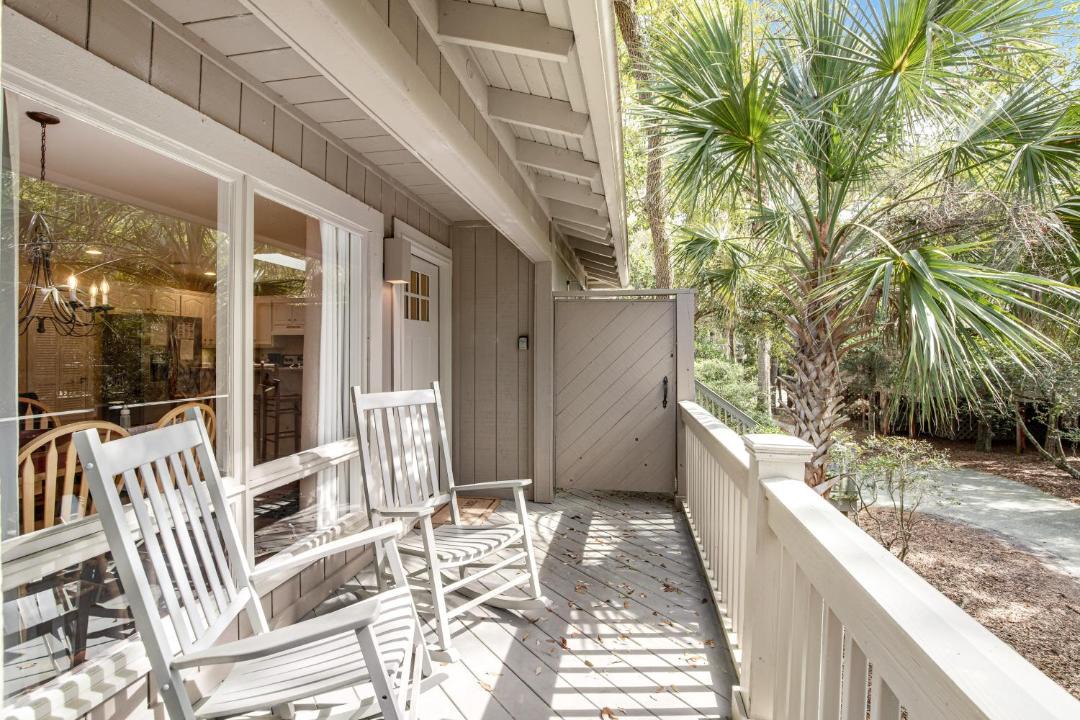 Photo of Patio Balcony in West Beach