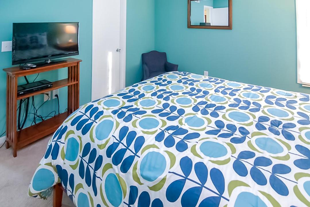 Photo of Bedroom in Seabrook Island