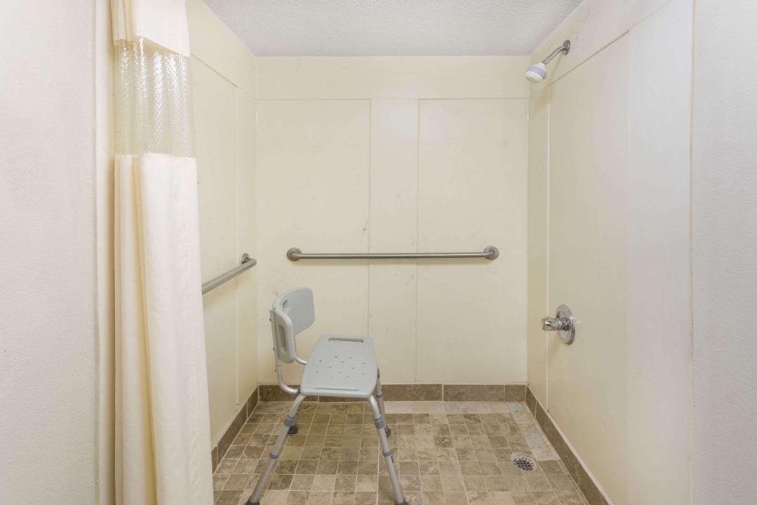 Photo of Bathroom in Orangeburg
