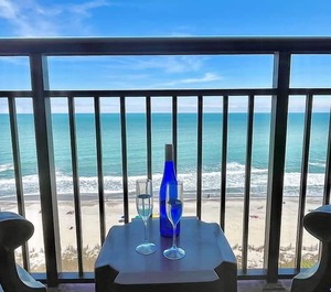 Caravelle Resort 