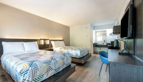Standard Room, 2 Double Beds, Accessible, Non Smoking