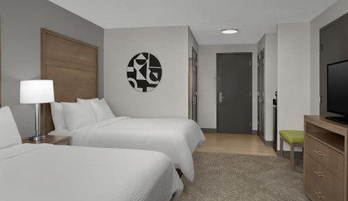 Standard Room with Two Queen Beds