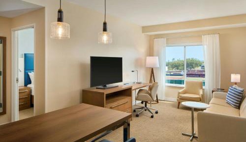 One-Bedroom Queen Suite with Two Queen Beds and Sofa Bed