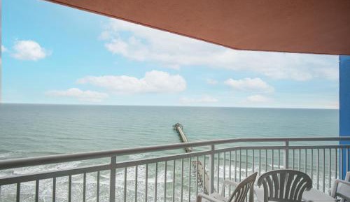 Three-Bedroom Suite with Oceanfront View