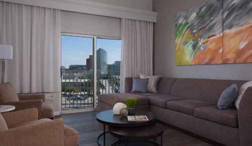 One-Bedroom King Suite with Balcony and Sofa Bed