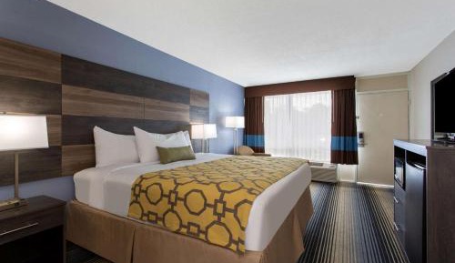 King Room - Mobility Access/Non-Smoking