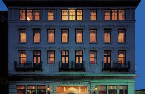 French Quarter Hotel | Market Pavilion Hotel