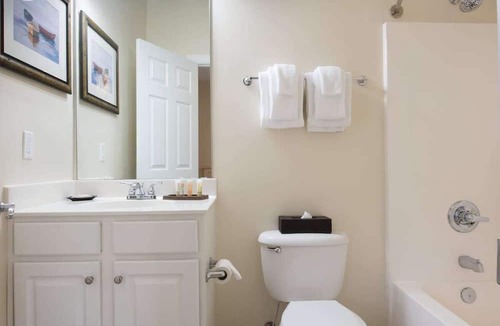 Santee Condo | Club Wyndham Lake Marion 2 Bedroom Deluxe Suite