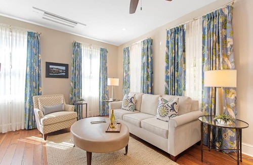 French Quarter Apartment | Dianna Browns Place | Historic District