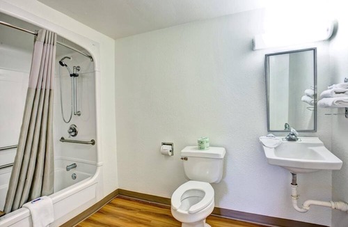 Cape Fear Hotel | Travelodge by Wyndham Fayetteville