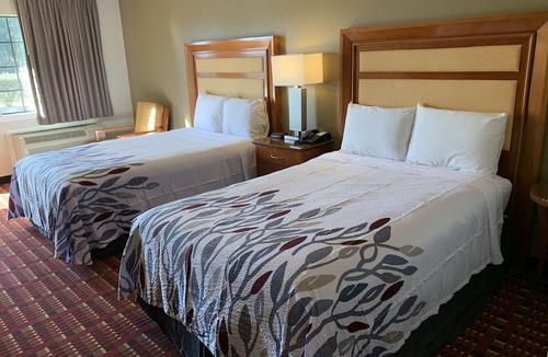 St. George Hotel | Peach Tree Inn