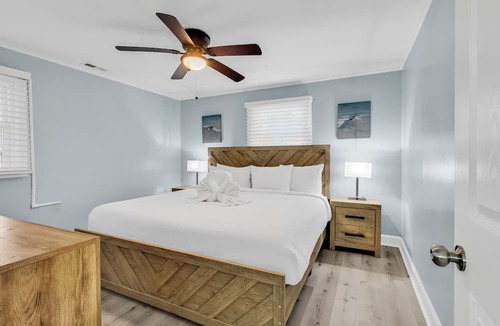 North Myrtle Beach House | Sea Breeze Retreat