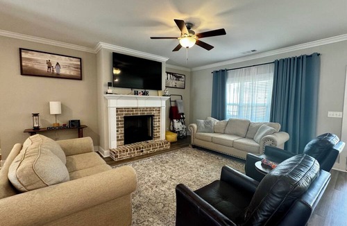 Langley House | Home for The Masters