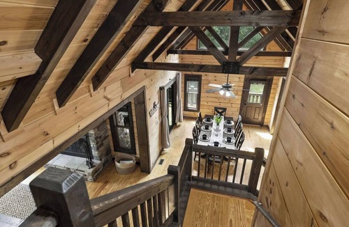 Lake Norman of Catawba Cottage | Waterfront 1-acre Private Dock, Hot Tub, Firepit Bankhead Lodge by Avantstay
