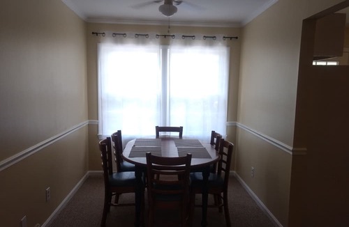 Rosewood Condo | 2 Bdrm Condo w/in 10 min from USC, Downtown Columbia, Ft Jackson, VA hospital