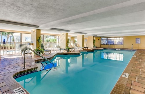 Downtown Myrtle Beach Condo | Pink Surf by StayMareni - Oceanfront 2 Queens Suite