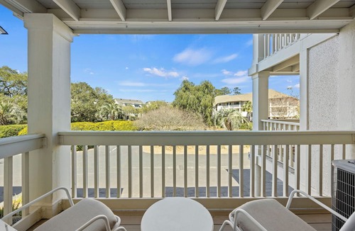 Seabrook Island Condo | Seabrook Tennis View! Club and Pool Access! PET FRIENDLY