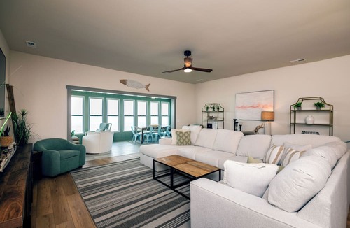 Edisto Island House | Sulla Sabbia-Oceanfront Bungalow;Stunning Ocean/Sunrise Views;Walk to Shops/Restaurants