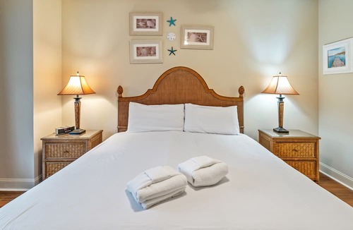 Central Myrtle Beach Condo | Magnolia Pointe 201 2nd floor w/elevator, pool
