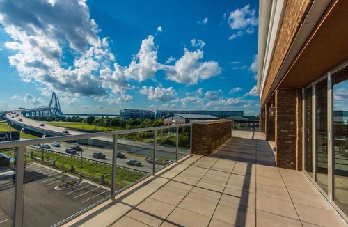 Mount Pleasant Apartment | Outdoor Pool + Free Wi-Fi | Great Location!
