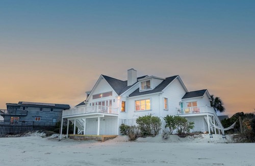 Sullivan's Island Apartment | Stay @ Sea Foam at the Blue Horizon